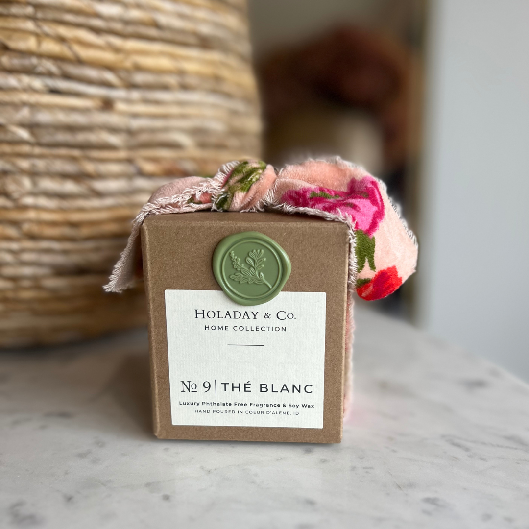 No. 9 The Blanc - 8oz Blush Metal Beautifully packaged